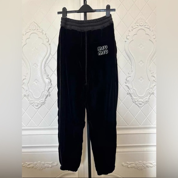 Miu Miu Pants - 🚩steal authentic Miu Miu Black Textured Pants